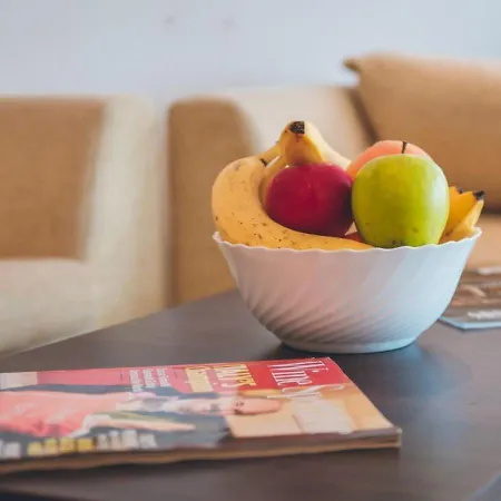 Marina - With Balkony & Desk By Flat Mаnаger アパート