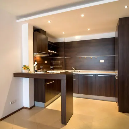 Marina - With Balkony & Desk By Flat Mаnаger アパート *